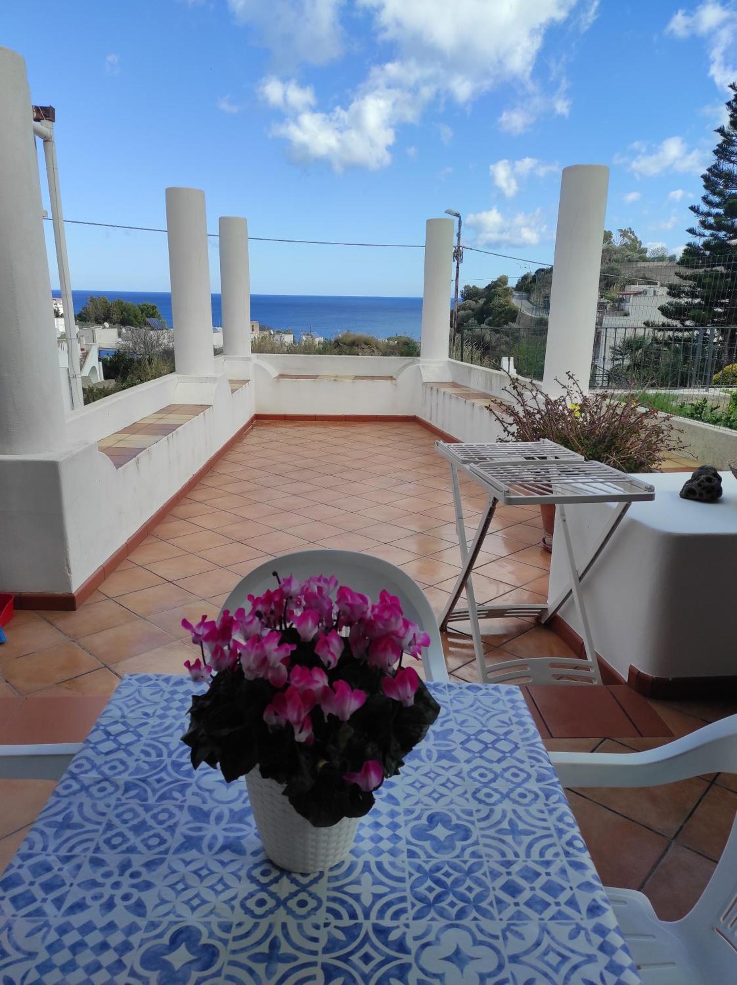 Holiday Home Mennulita Lipari  Exterior foto